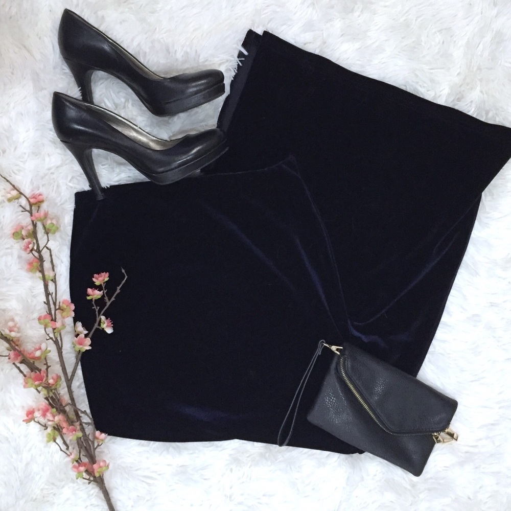 Vintage Blue Velvet Maxi Skirt w/ Slit SZ M